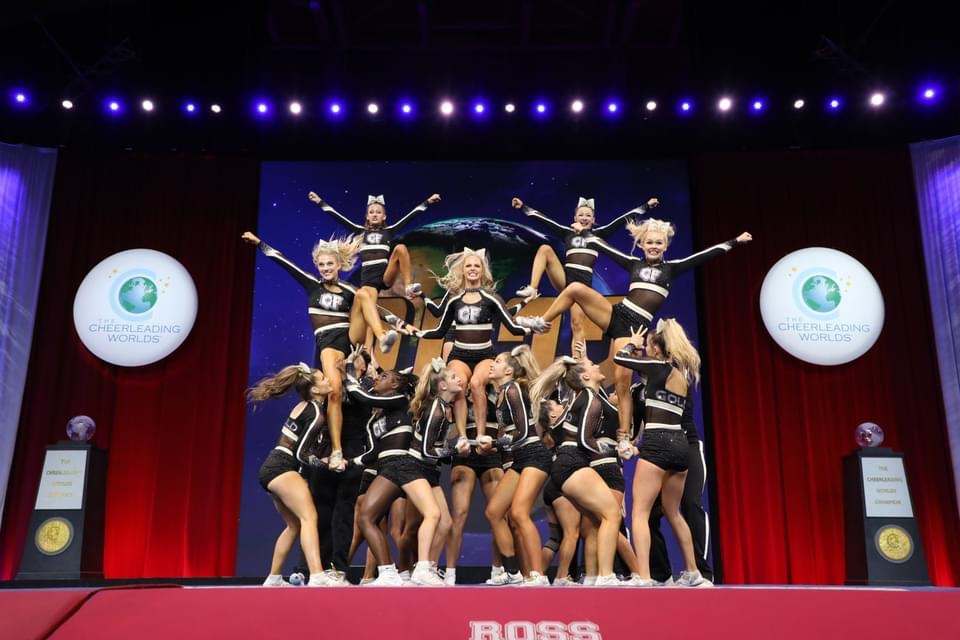 competitive cheerleading worlds 2022